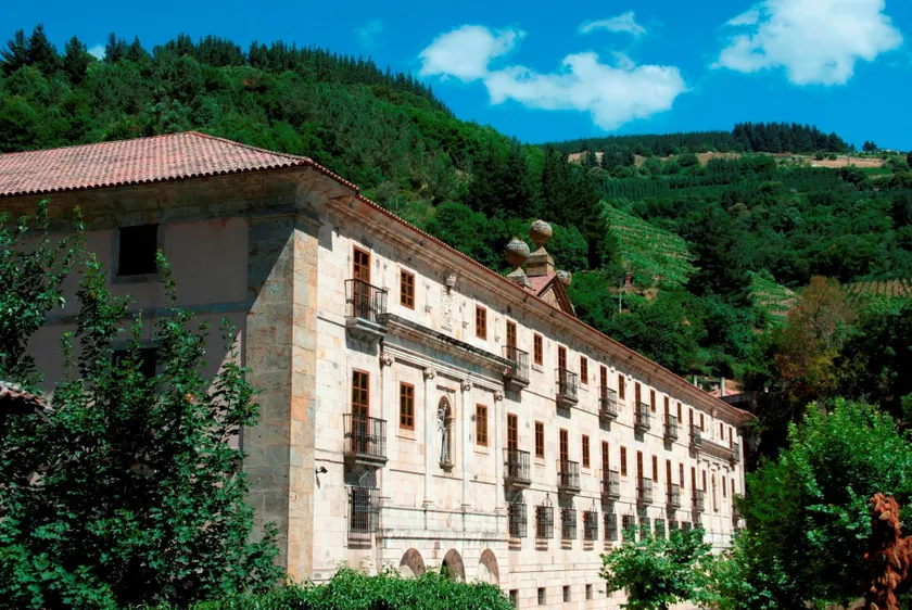 Parador de Corias - Image 1