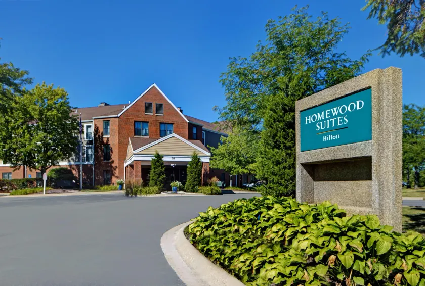 Homewood Suites by Hilton Chicago-Lincolnshire - Image 1