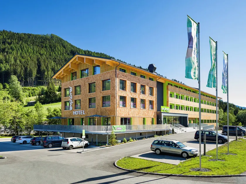Explorer Hotel Bad Kleinkirchheim - Image 1