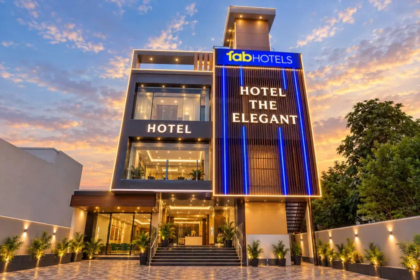FabHotel The Elegant - 150 Meters From Delhi Public School Meerut - Image 1