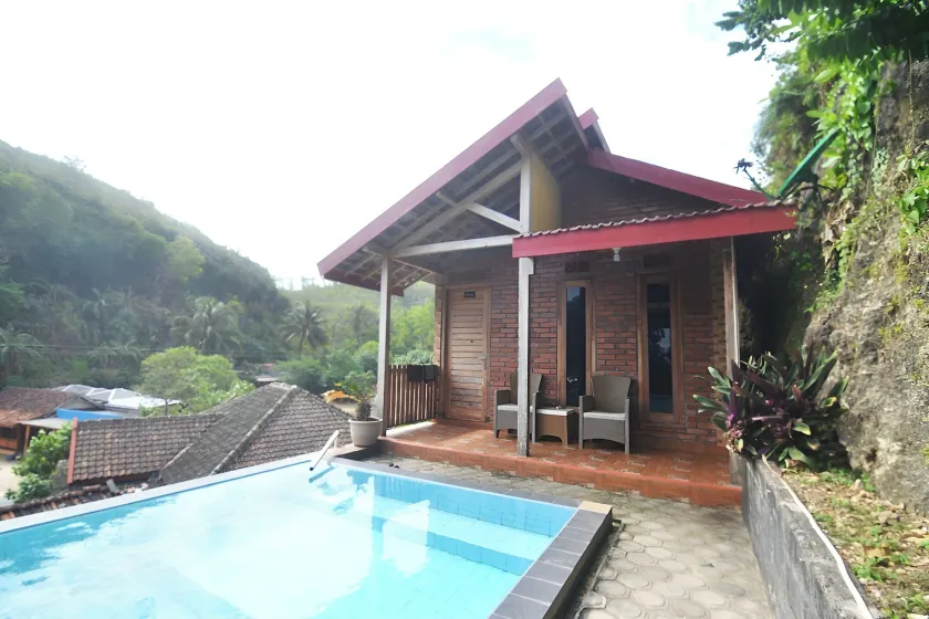 Villa Kopiori - Image 1