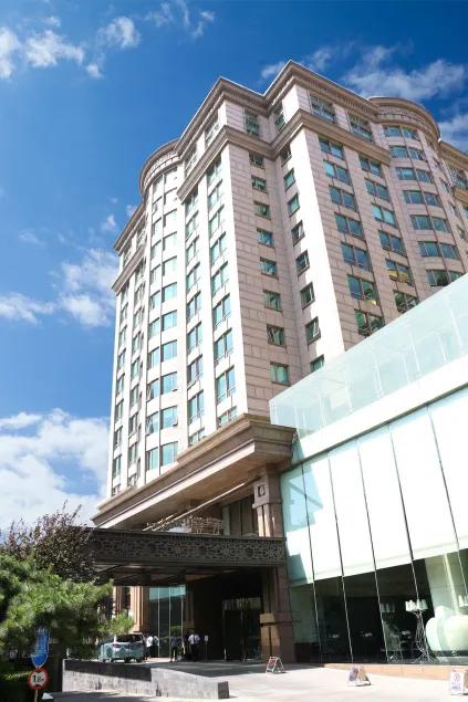 Beijing Pudi Hotel - Image 1