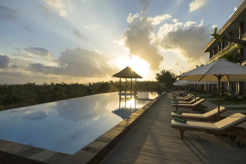 Semabu Hills Hotel Nusa Penida - Image 1