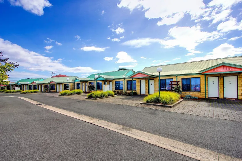 Comfort Inn The Pier - Image 1
