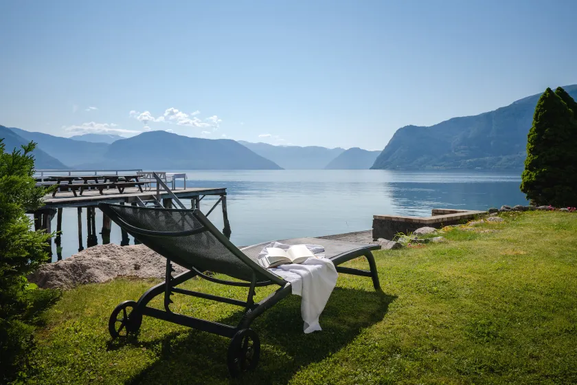 Leikanger Fjordhotel - Unike Hoteller - Image 1