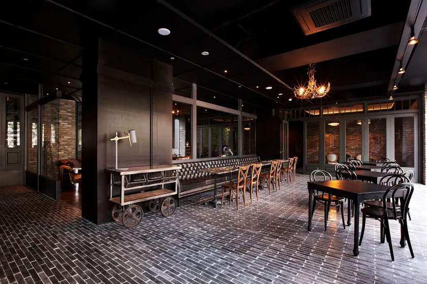 Lee Design Hotel - Image 1