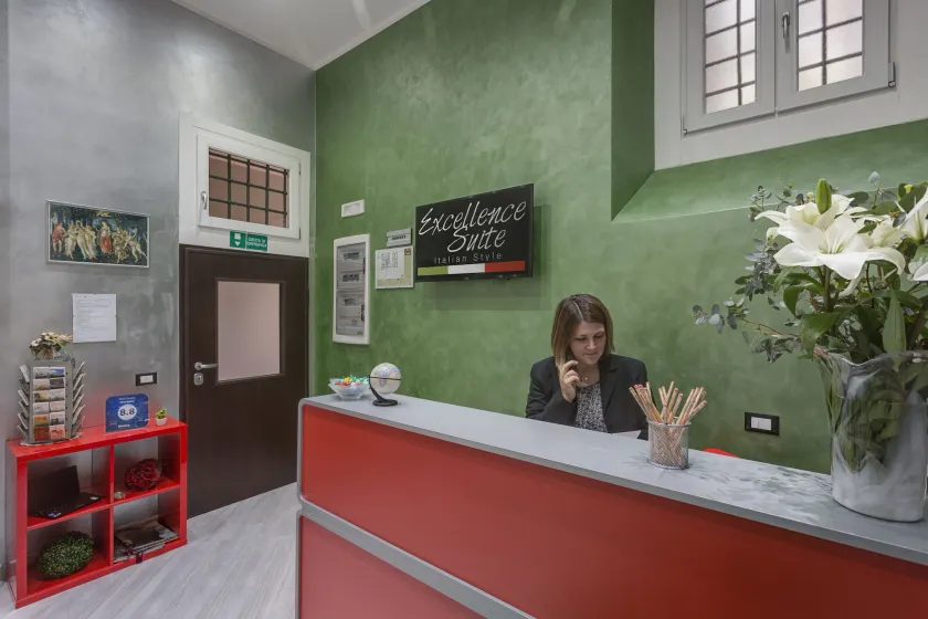 Excellence Suite - Check-in/check-out kiosk