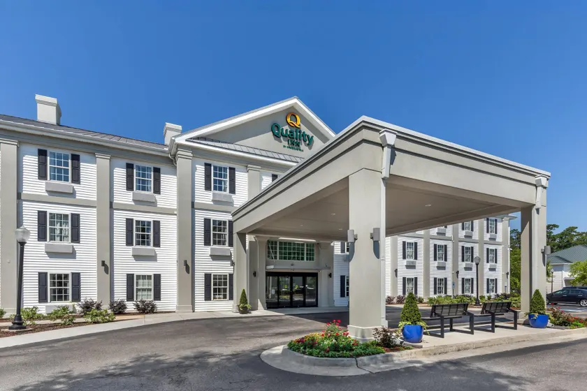 Quality Inn Wilmington - Image 1