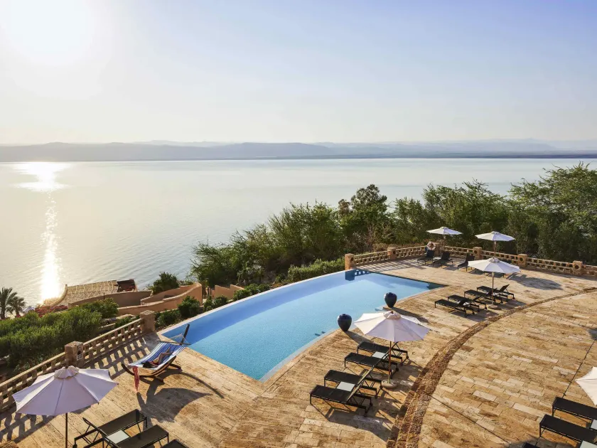 Mövenpick Resort & Spa Dead Sea - Image 1