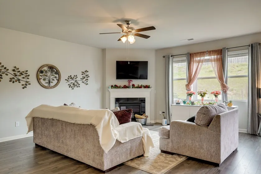 11 Mi to Bruce's Field! Tranquil Home w/ Garden - Image 1