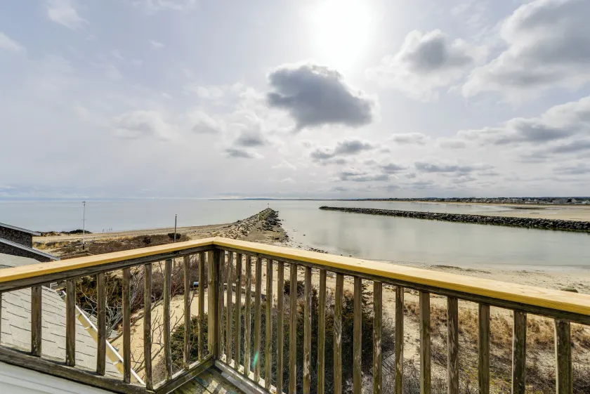 Marshfield Home w/ 4 Decks & Private Beach Access! - Innvendig
