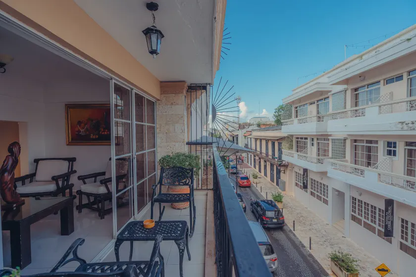 Hotel La Colonia - Image 1