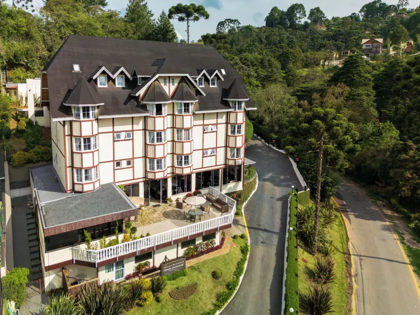 Pousada Grandchamp - Campos do Jordao - Image 1