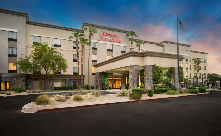 Hampton Inn & Suites Phoenix North/Happy Valley - Image 1