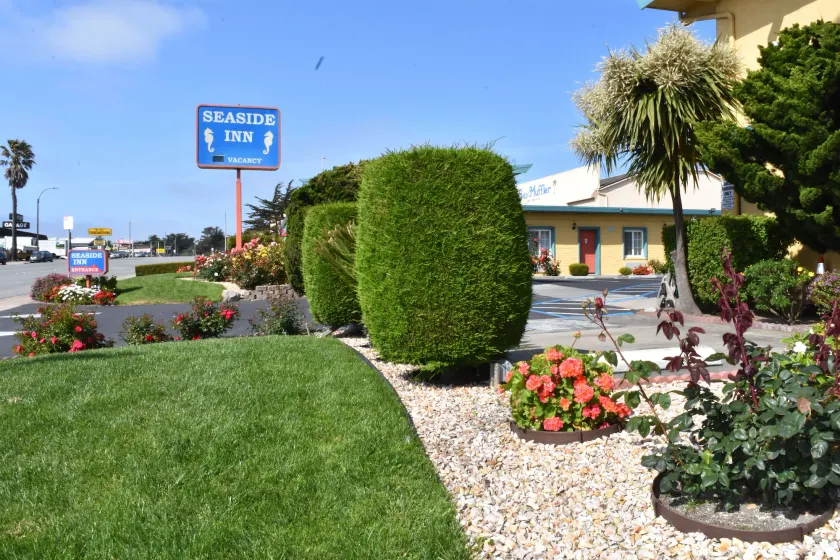 Seaside Inn Monterey - Image 1