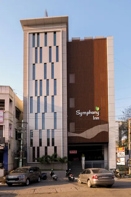 Symphony Inn - Image 1