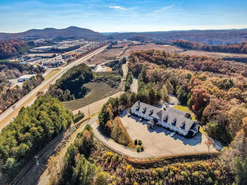 Best Western Mountain View Inn - Image 1