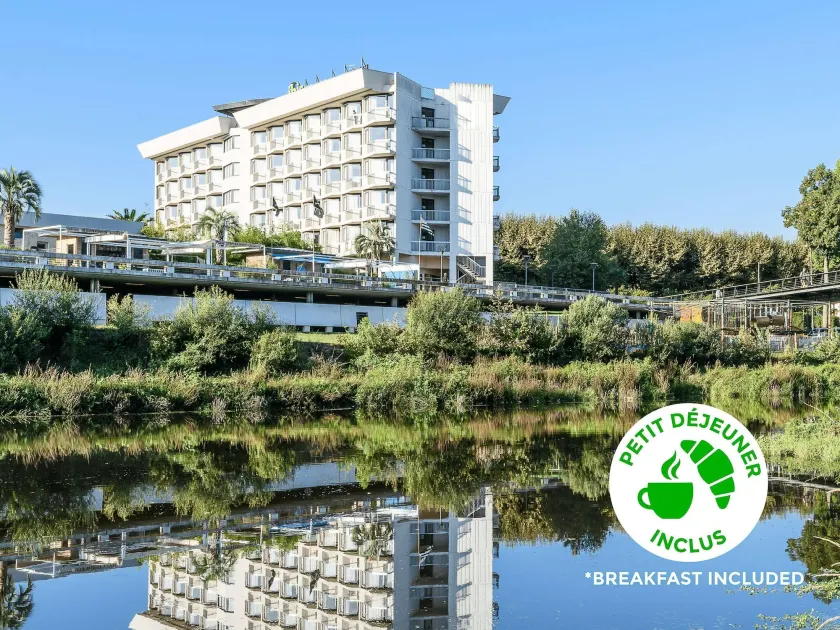ibis Styles Dax Miradour - Image 1