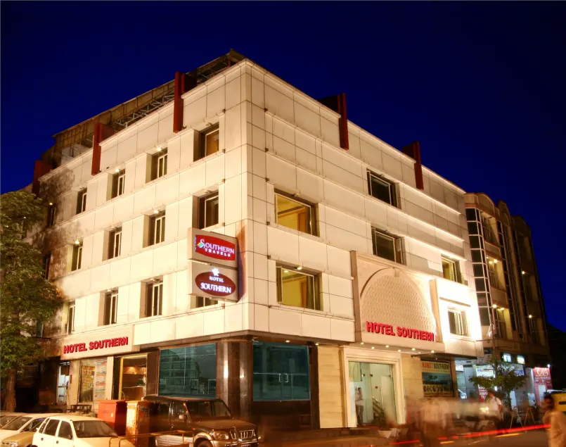 Hotel Southern - Image 1