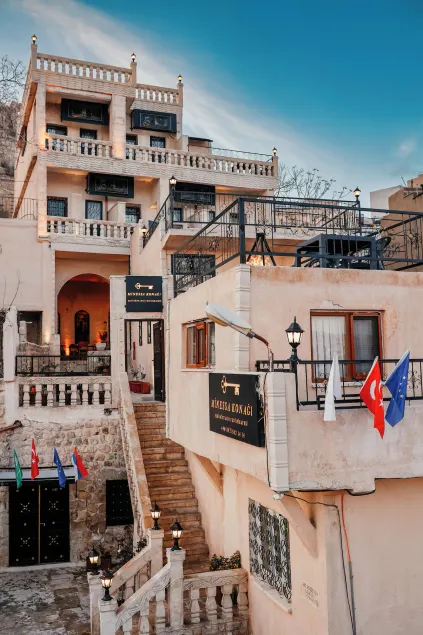 Minessa Konağı - Image 1