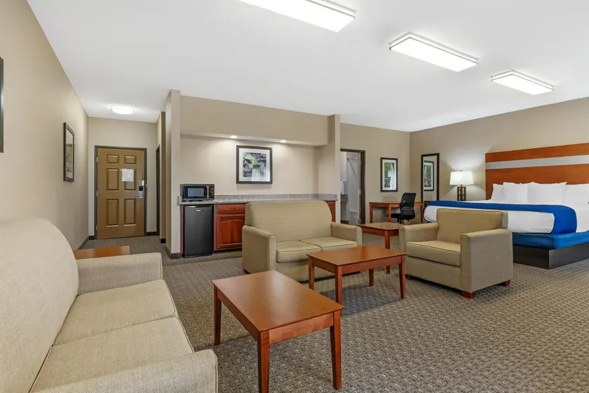 Best Western Big Spring Lodge - Image 1