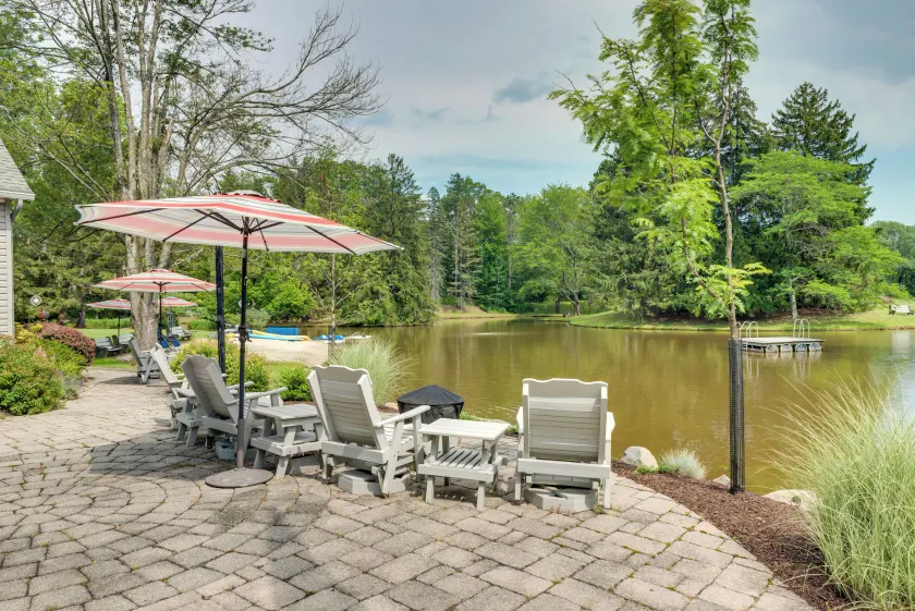Fish & Hike: Lakeside Poconos Retreat, Unit 3 - Image 1