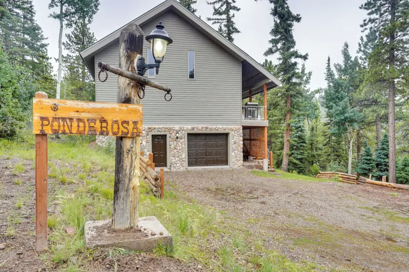 Spacious Beaver Getaway Near Eagle Point Resort! - Image 1
