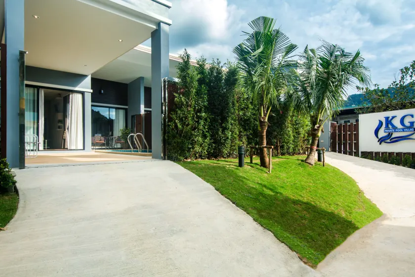 KG Private Pool Villa - Image 1