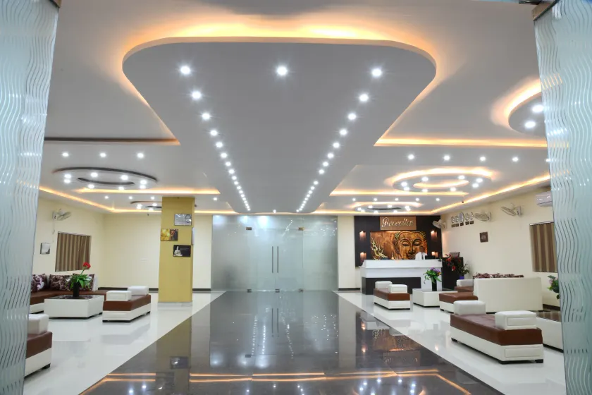 Hotel Mariya International - Image 1