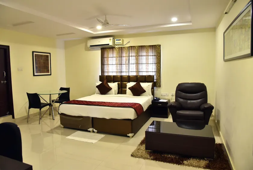 Sapphire Asta Apartments - Image 1