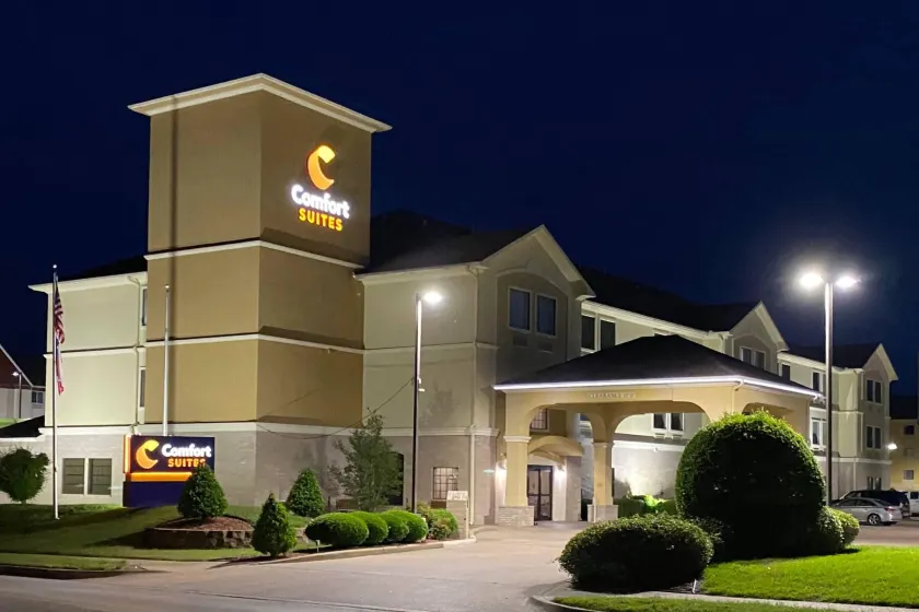 Comfort Suites Tyler South - Image 1