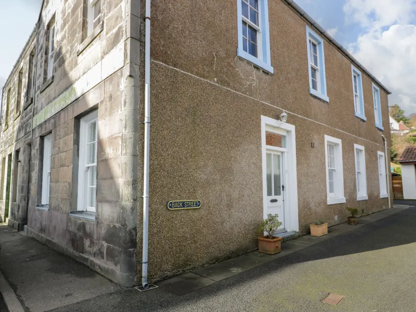 Lower Neuk - Image 1