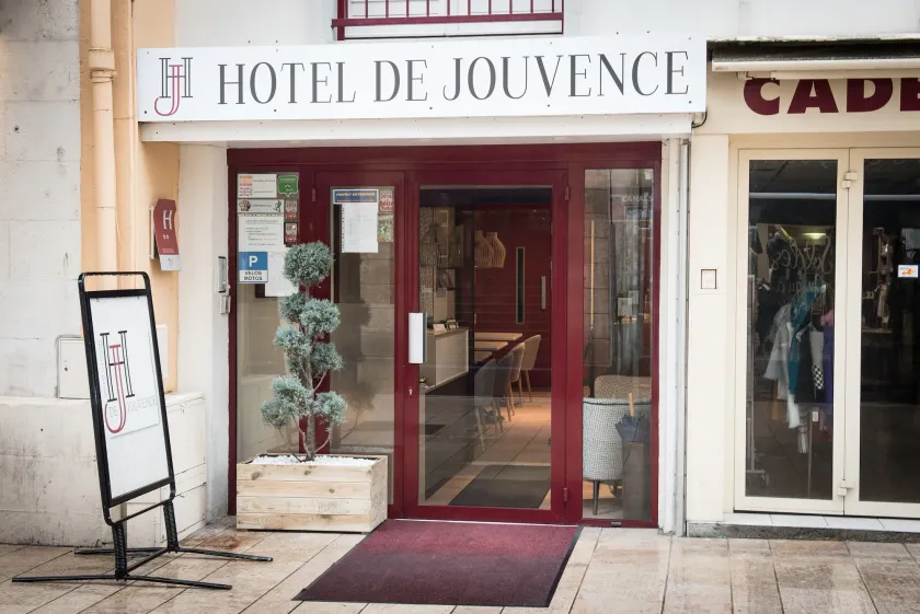 Hôtel de Jouvence - Image 1