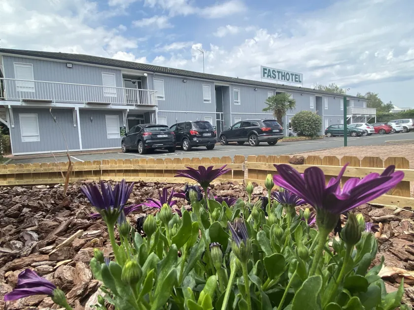 Fasthotel Tours Nord Parcay Meslay - Image 1