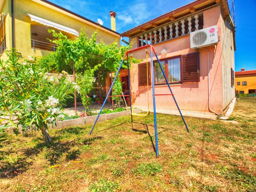Apartment 1382 - Image 1