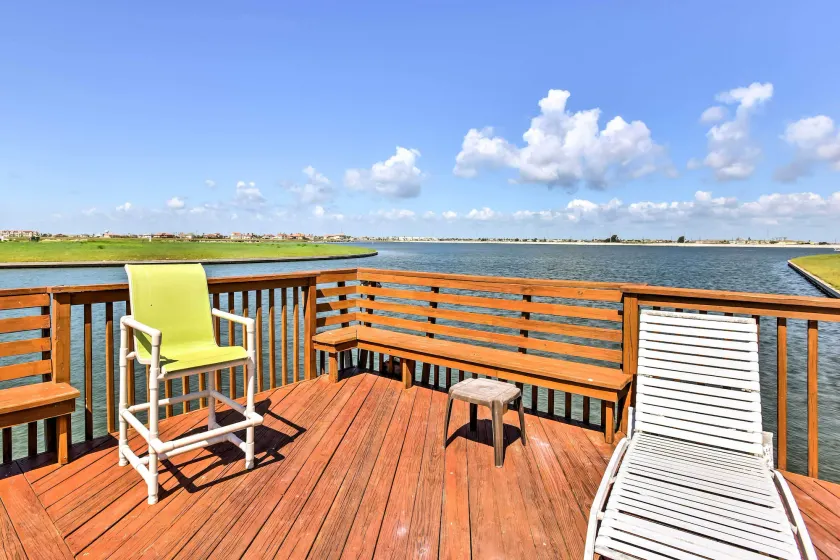 Waterfront Corpus Christi Townhome w/ Pool & Dock! - Image 1
