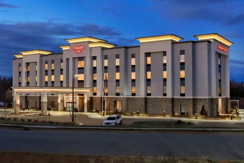 Hampton Inn Kernersville - Image 1