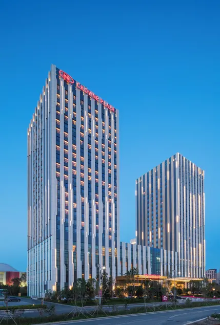 Crowne Plaza Harbin Songbei by IHG - Image 1