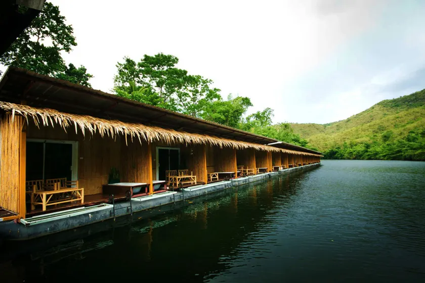 The Hub Erawan Resort - Image 1