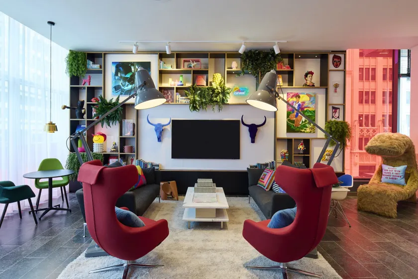 citizenM Austin Downtown - Image 1