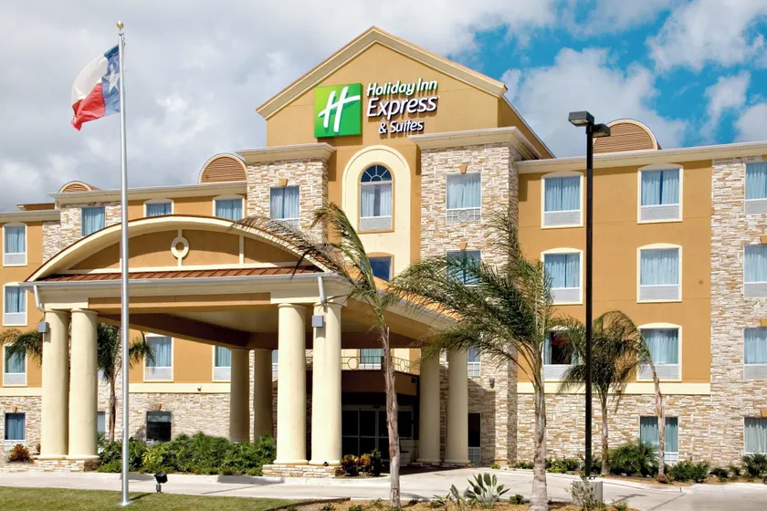 Holiday Inn Express & Suites Corpus Christi by IHG - Image 1