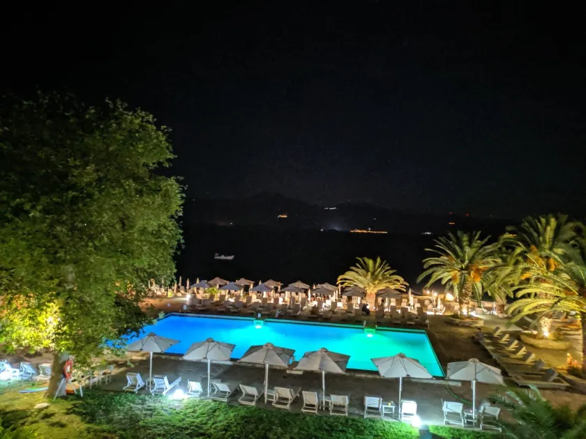 Long Beach Hotel & Resort - Image 1