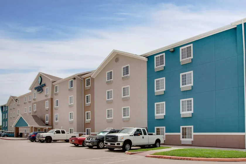 WoodSpring Suites Texas City - Image 1