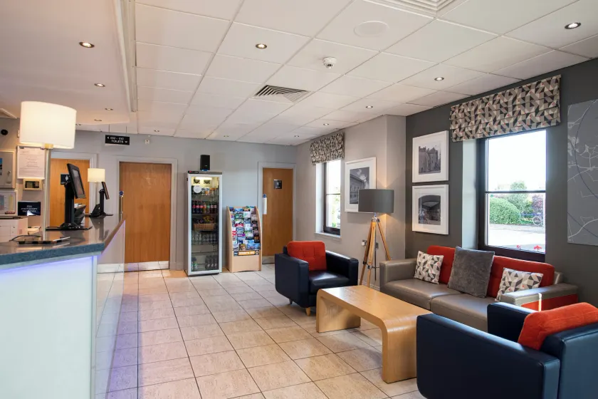 Holiday Inn Express Perth by IHG - Lobby
