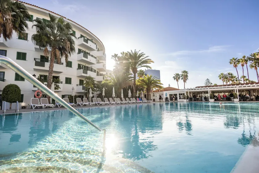 Servatur Playa Bonita - Image 1