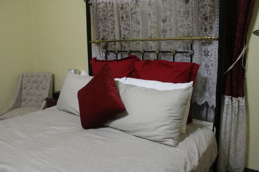 Warwick Settlers Inn - Room