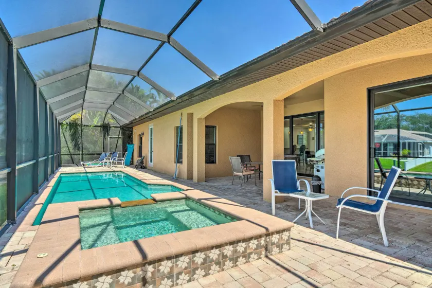 Private Pool & Grill: Canalfront Cape Coral Home - Image 1