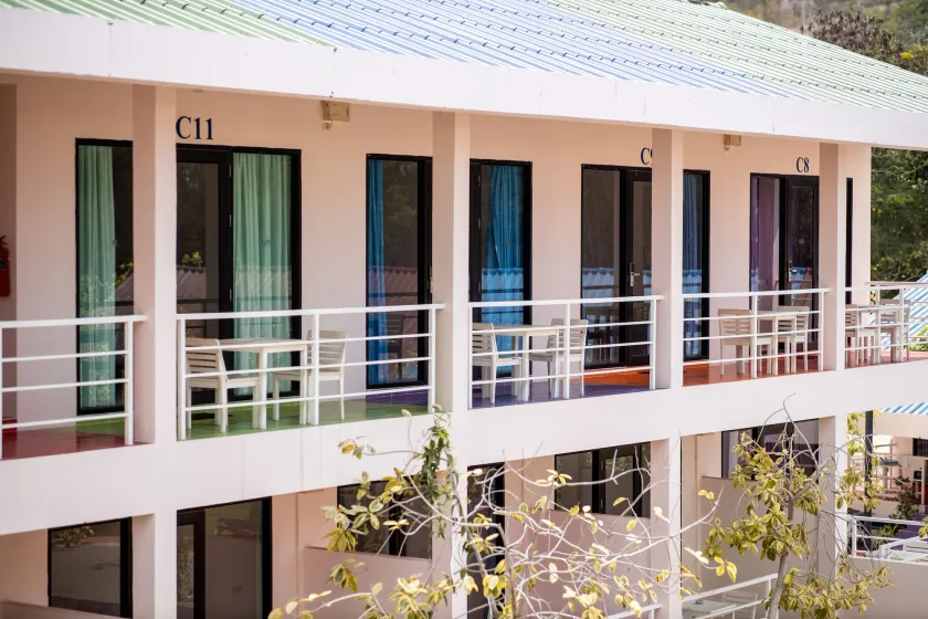 Xanadu Beach Resort - Image 1