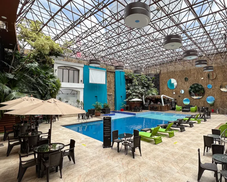Hotel Grand Park - Image 1