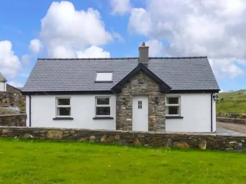 Farmhouse - Image 1